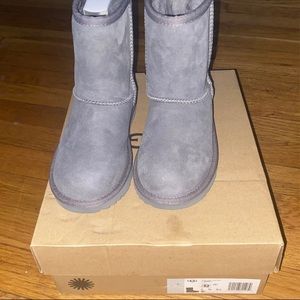 Brand new toddler Uggs